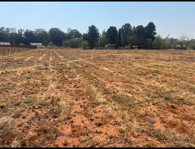 2,903M² VACANT LAND FOR SALE IN HENLEY ON KLIP